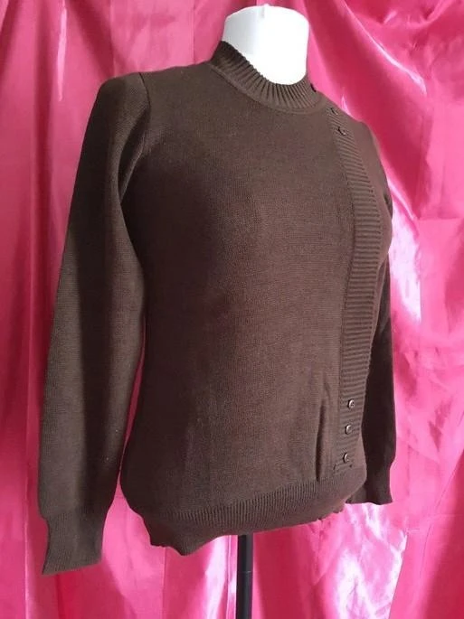 Bruine trui voor dames met knoopdetails maat 34 - XS – photo 7